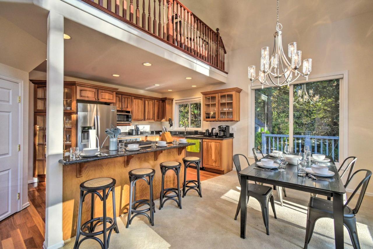 Fox Paws Luxury Cabin - Hot Tub, Fire Pit & Pines! Hansville Exterior foto